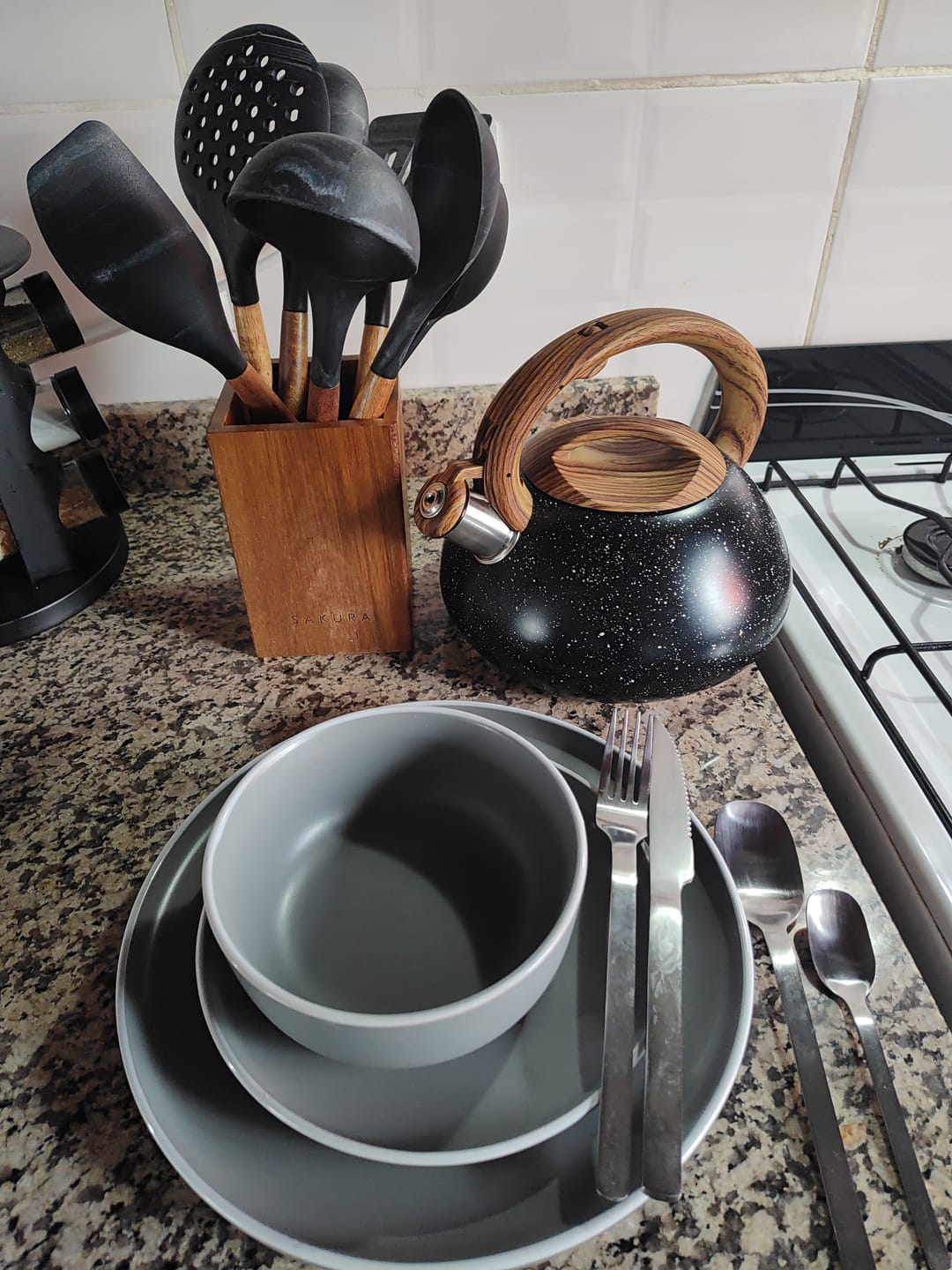 Customer photo review of Cubiertos Sakura Matt Stainless Steel X24 Pzas
