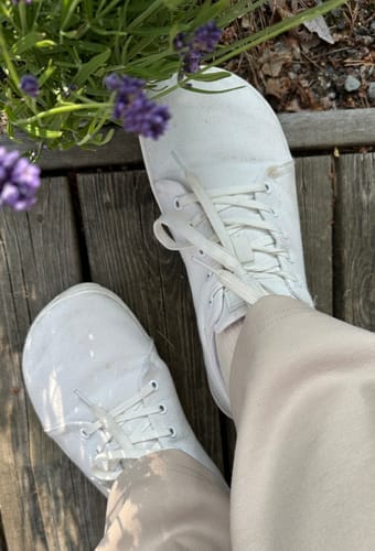 Customer photo review of Vaistoa Rento 2 | Canvas Barefoot Sneakers