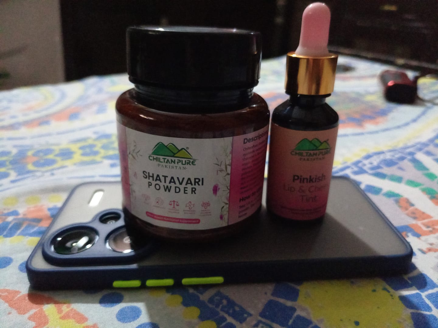 Customer photo review of Pinkish Lips 👄 & Cheek Tint - Organic Liquid stain for lips, Nourish Lips & Hydrate lips all day - Most Favourite Tint in PAK 🇵🇰