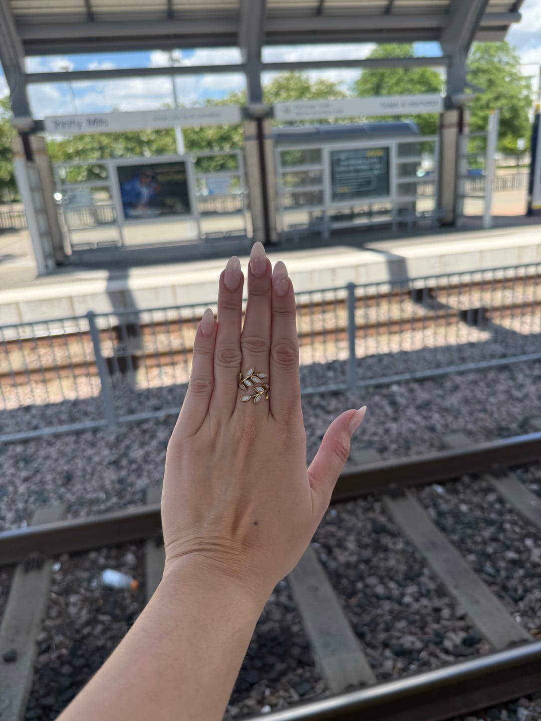Customer photo review of Gold Leaf Ring