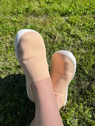 Customer photo review of Vaistoa Lempeä 2 | Knitted Barefoot Slip-ons