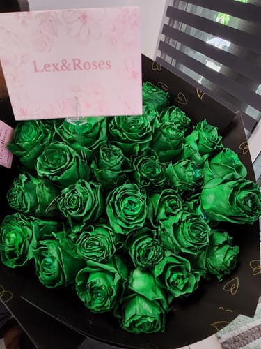 Customer photo review of Green Rose Bouquet