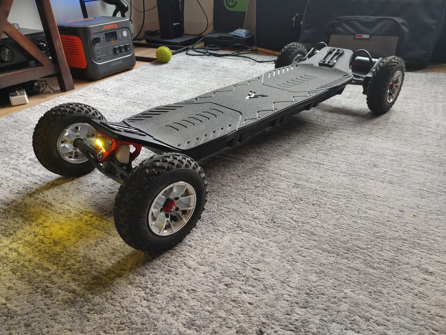 Customer photo review of Acedeck® Horizon Electric Skateboard