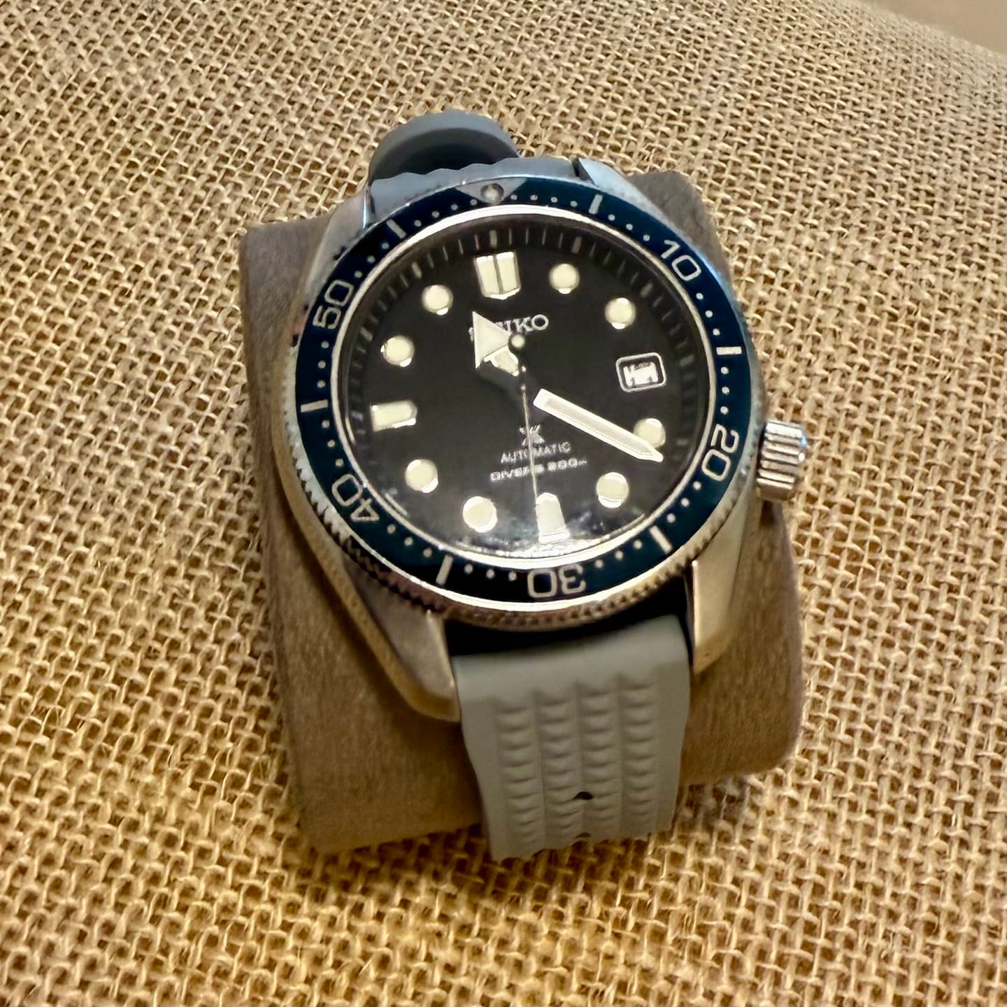 Customer photo review of Waffle Rubber - Gray