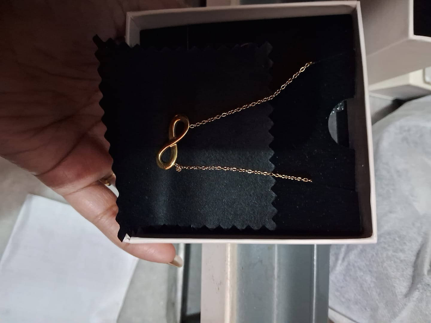 Customer photo review of Pearl Embellished U Necklace
