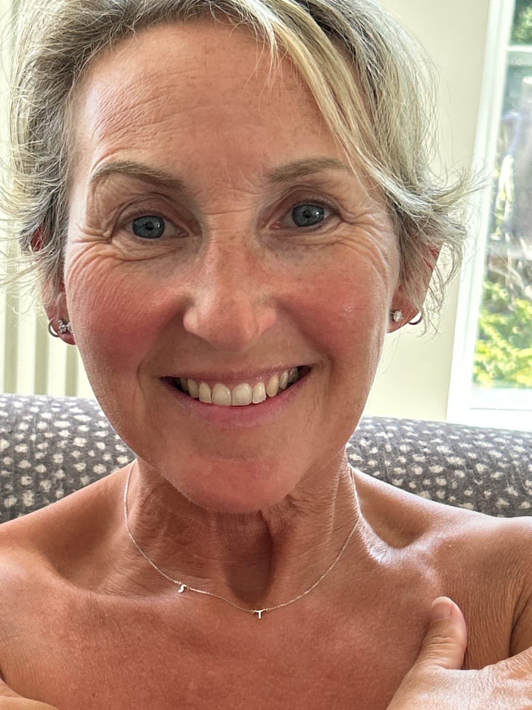 Customer photo review of CONNECT LETTER NECKLACE (AVAILABLE WITH DIAMOND LETTERS)
