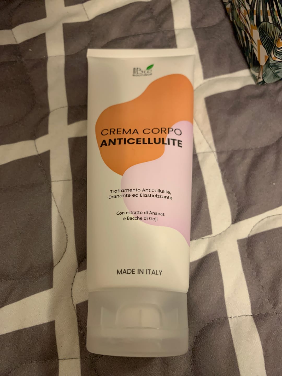 Customer photo review of Crema Corpo Anticellulite