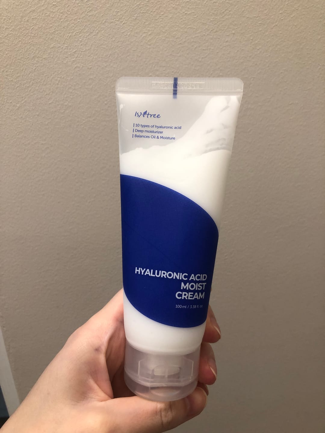 Customer photo review of Krēms dziļai ādas mitrināšanai ar hialuronskābe IsNtree Hyaluronic Acid Moist Cream