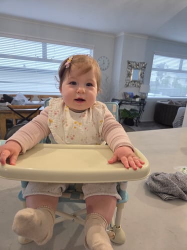 Customer photo review of Harper baby chair v2