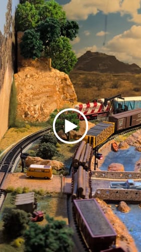 Customer video review of BLI 9354 EMD SW7 Switcher, Santa's Workshop #1, Paragon4 Sound/DC/DCC, N