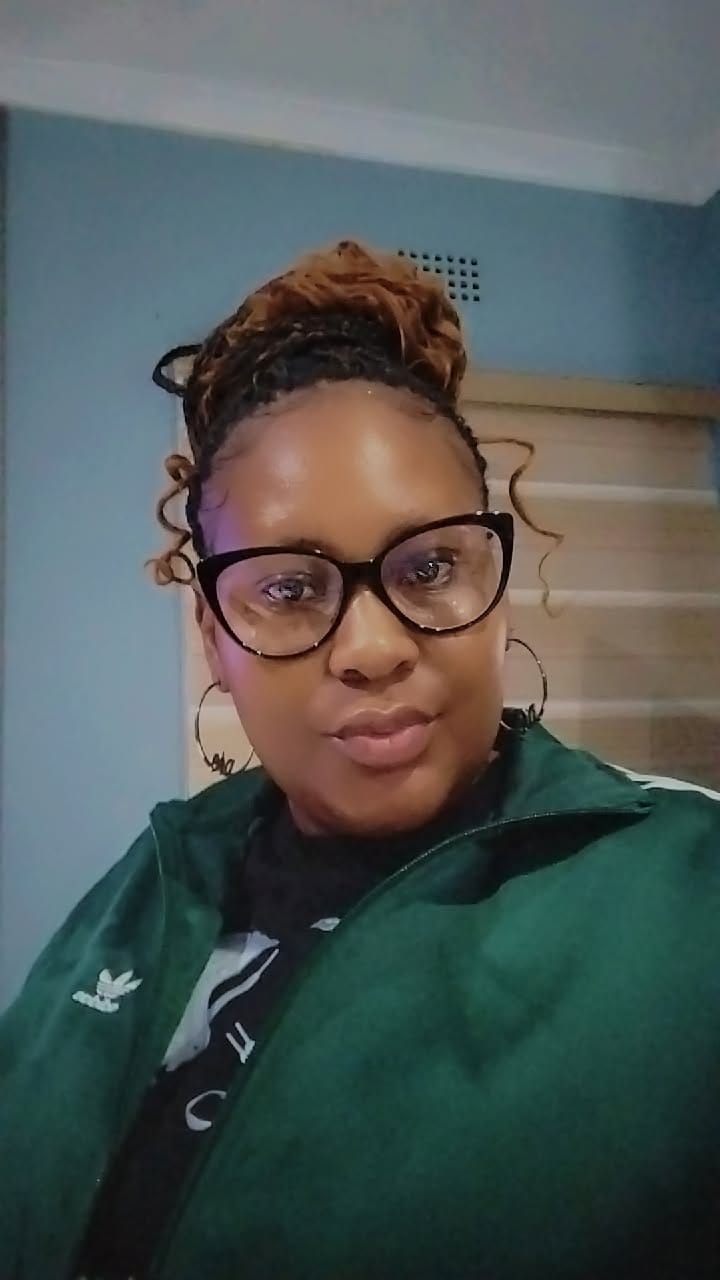 Customer photo review of Silver Precious Era Logo Hoops