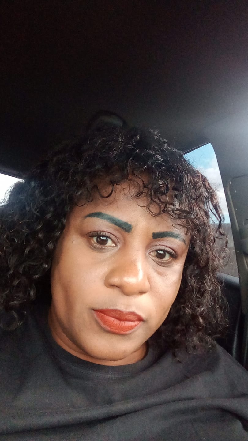 Customer photo review of Brazilian Water Wave Fringe - Zoe