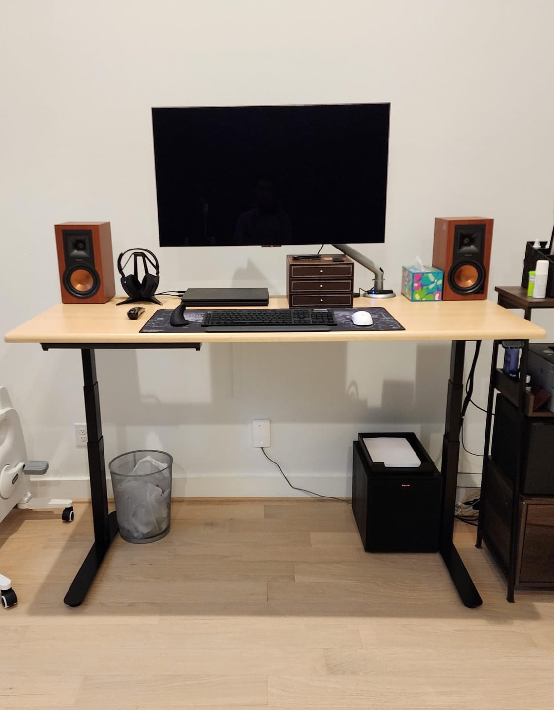 Customer photo review of Lander Standing Desk - Solid Wood