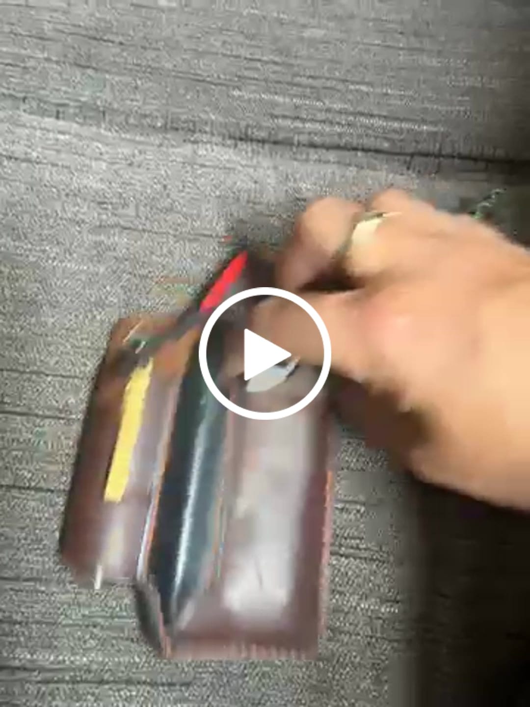 Customer video review of Para 3 CruWear & Micarta Compression Lock Folding Knife 2.95" CPM CruWear Satin Plain Blade, Brown Canvas Micarta Handles