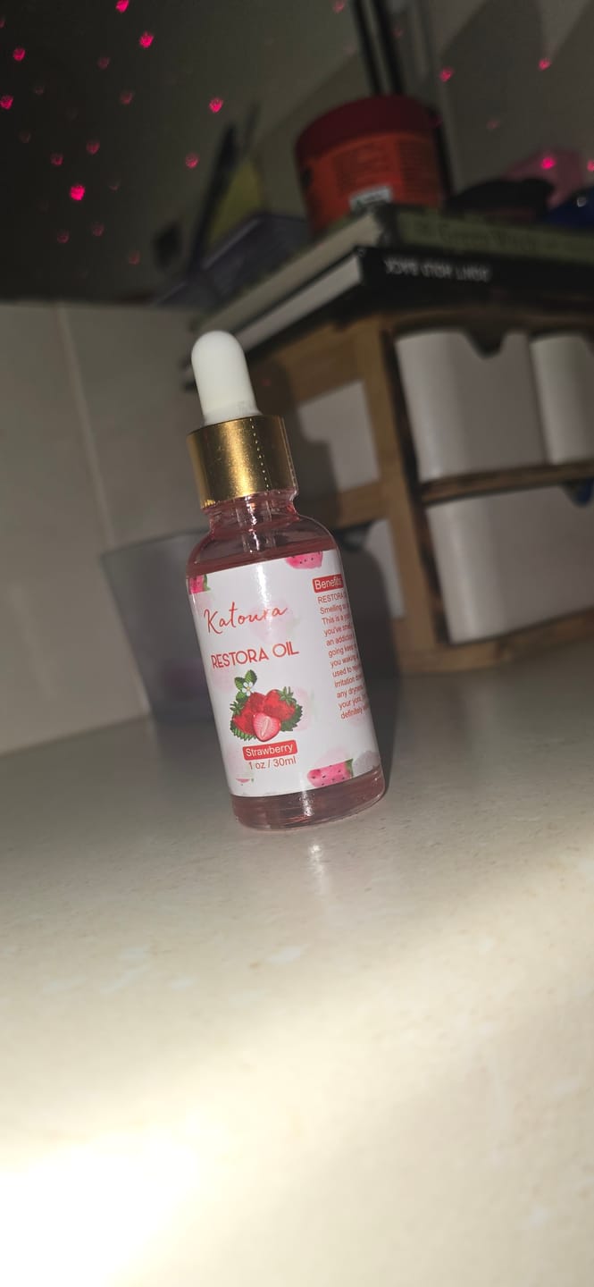 Customer photo review of Restora Oil  Strawberry