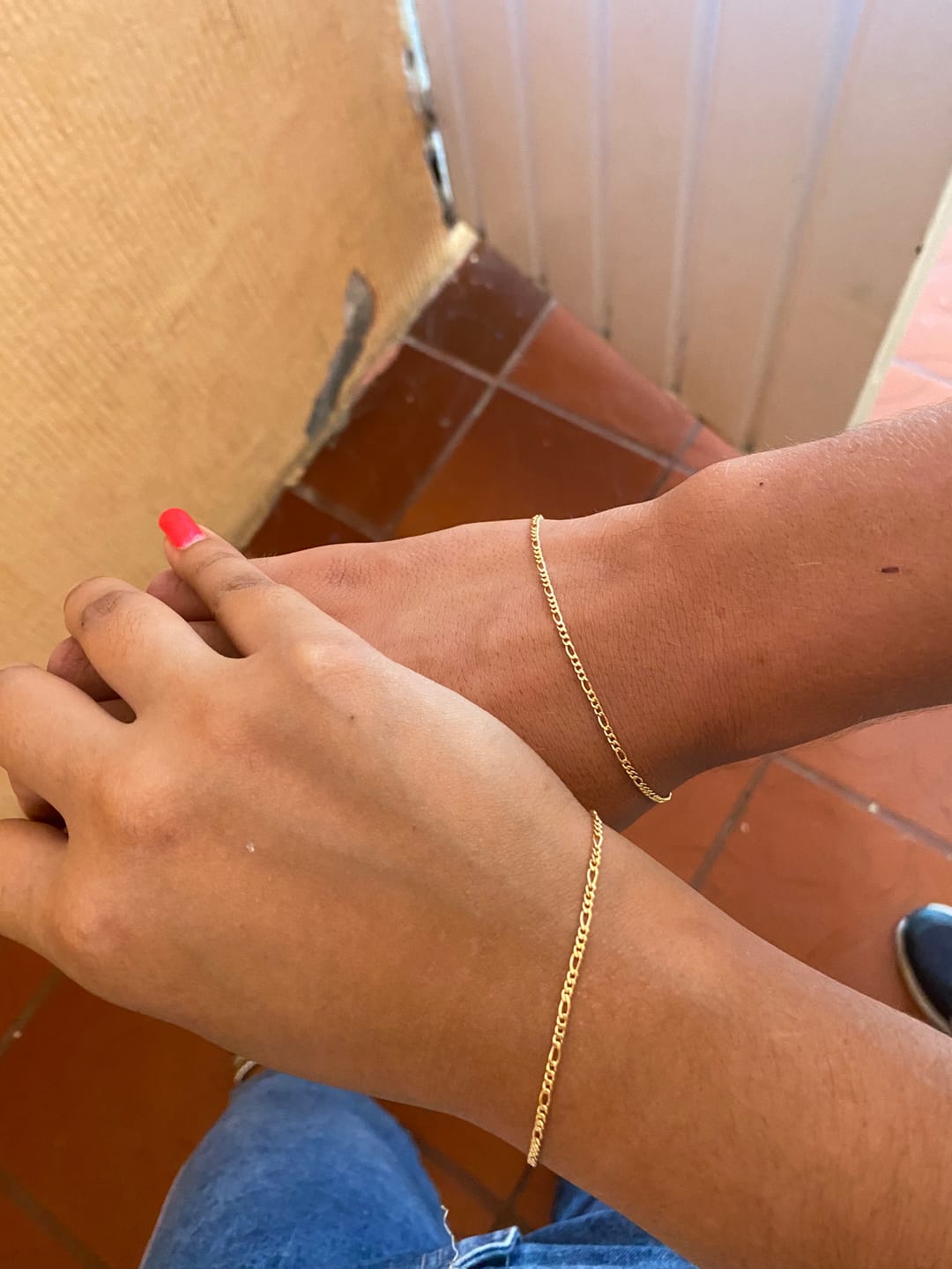 Customer photo review of Pulseras Figaro en Oro laminado 18k Para Pareja