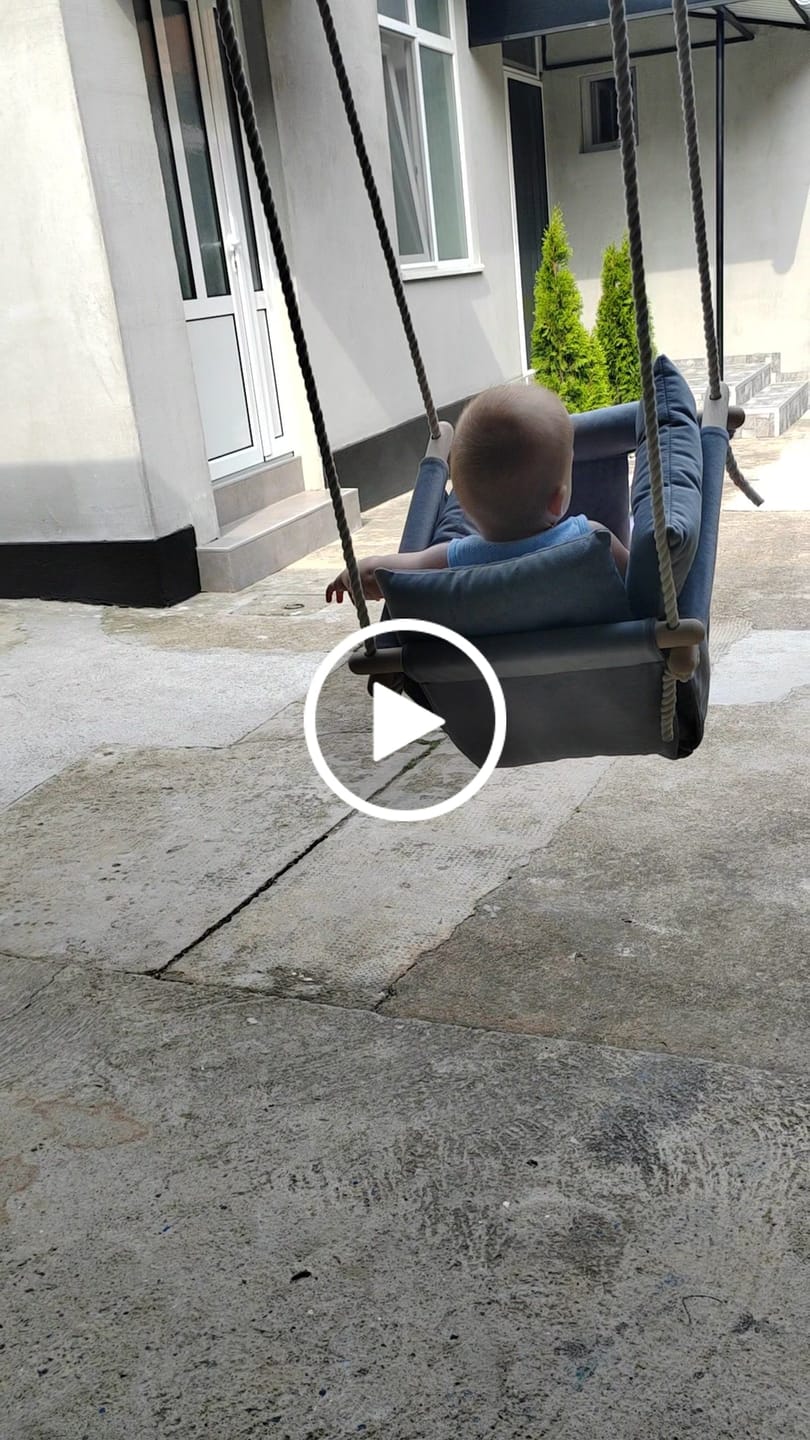Customer video review of Luxury Dolphin Gray