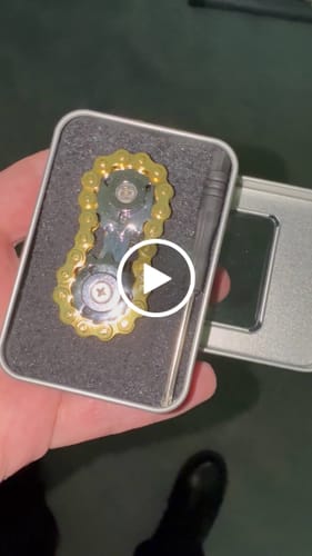 Customer video review of Gear Chain Fidget