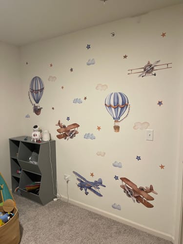 Customer photo review of Airplanes