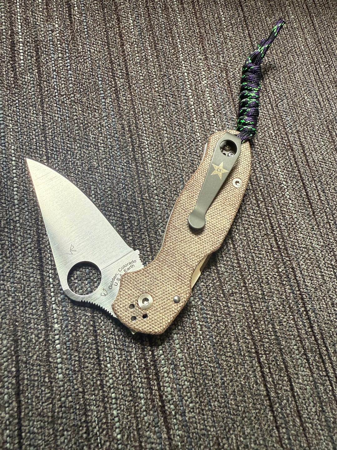 Customer photo review of Lone Star Knife Lanyard – Handmade Utility & Style