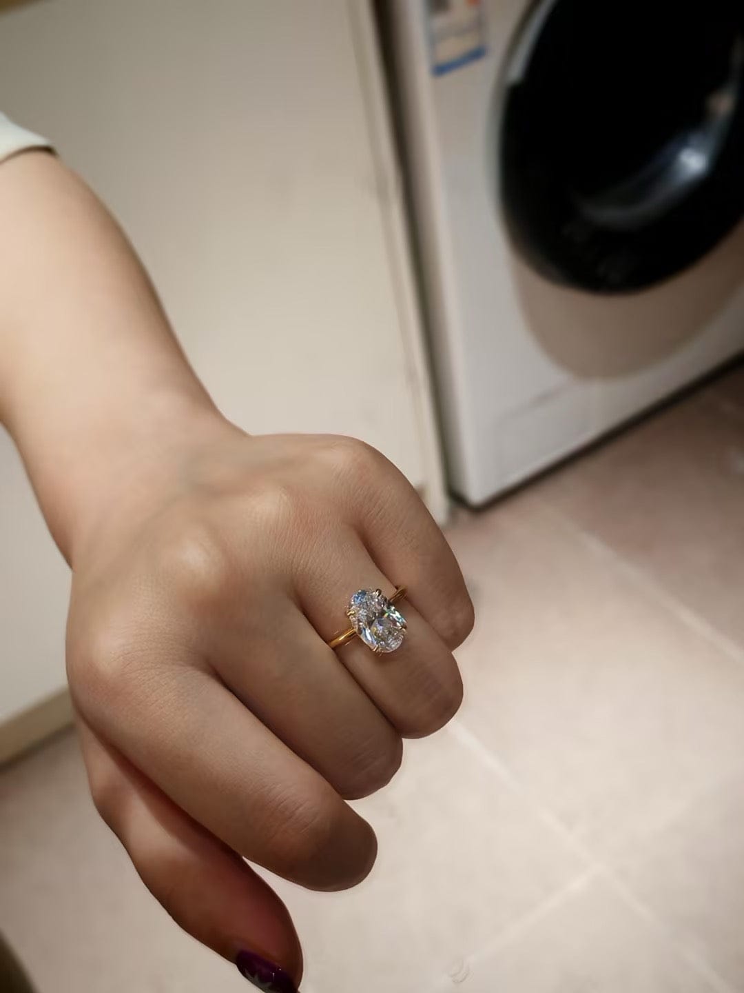 Customer photo review of S925 3.5 Carat Oval Cut Hidden Halo Engagement Ring In Sterling Silver Daily Wearable Ring