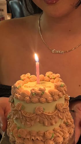 Customer photo review of mia mini cake