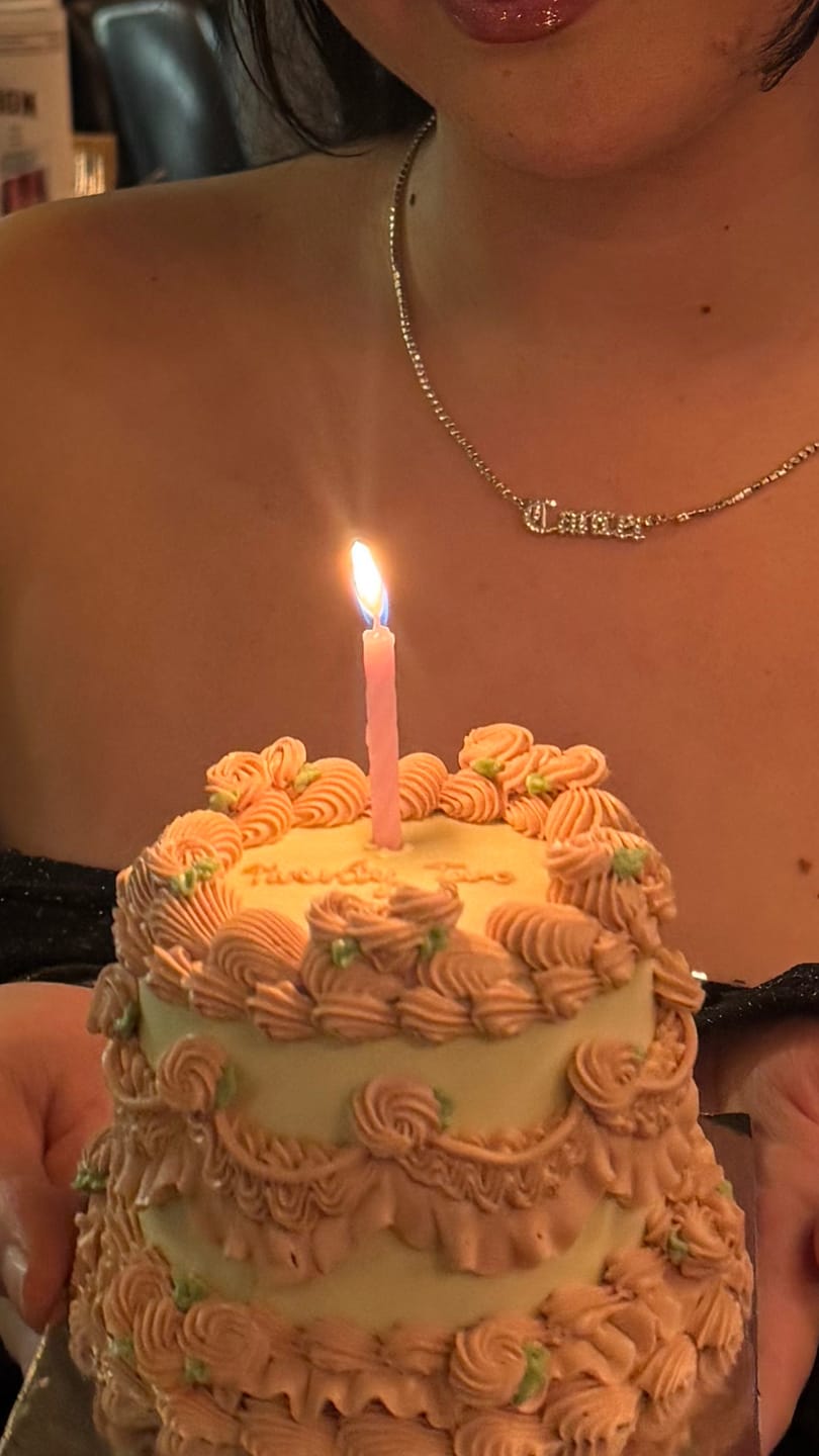 Customer photo review of mia mini cake