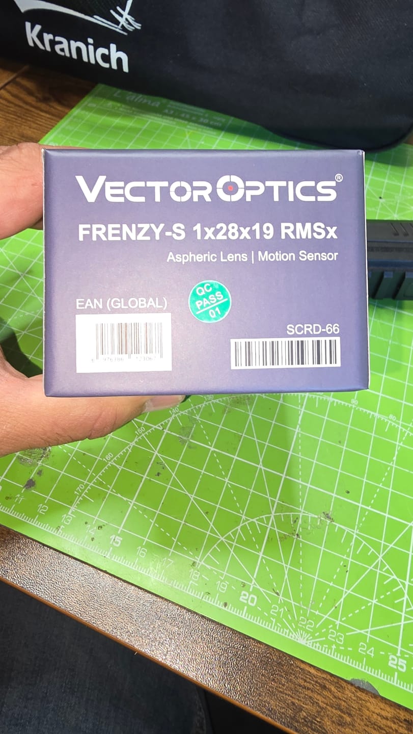 Customer photo review of Frenzy-S 1x19x28 Red Dot Sight