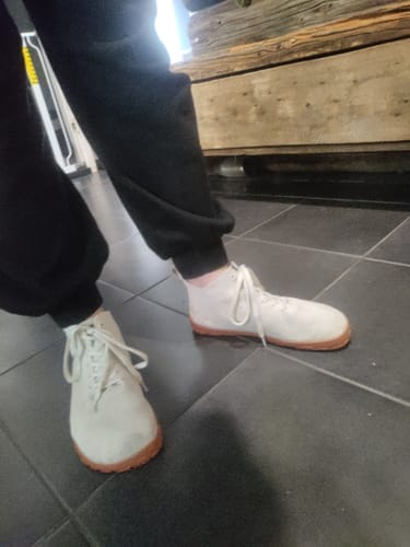 Customer photo review of Vaistoa Iloa Mid | Knitted Barefoot Sneakers