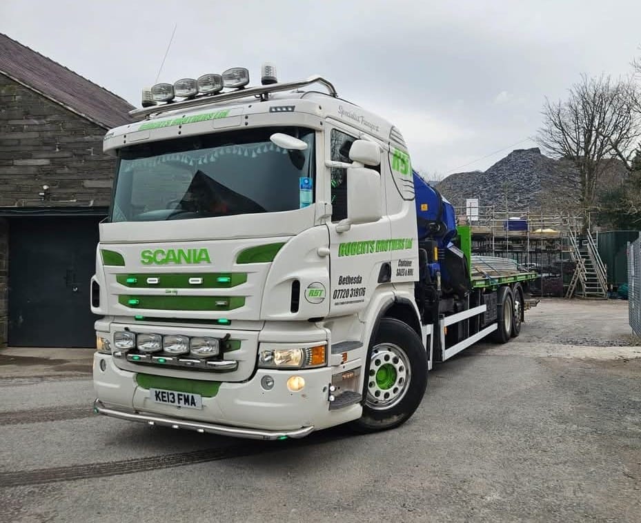 Customer photo review of Neon Effect LED Marker Light with Transparent Gasket / Green