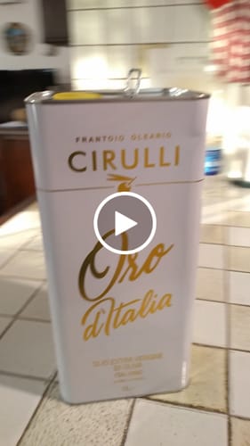 Customer video review of 1 lattina di olio extravergine di oliva • 5 Litri