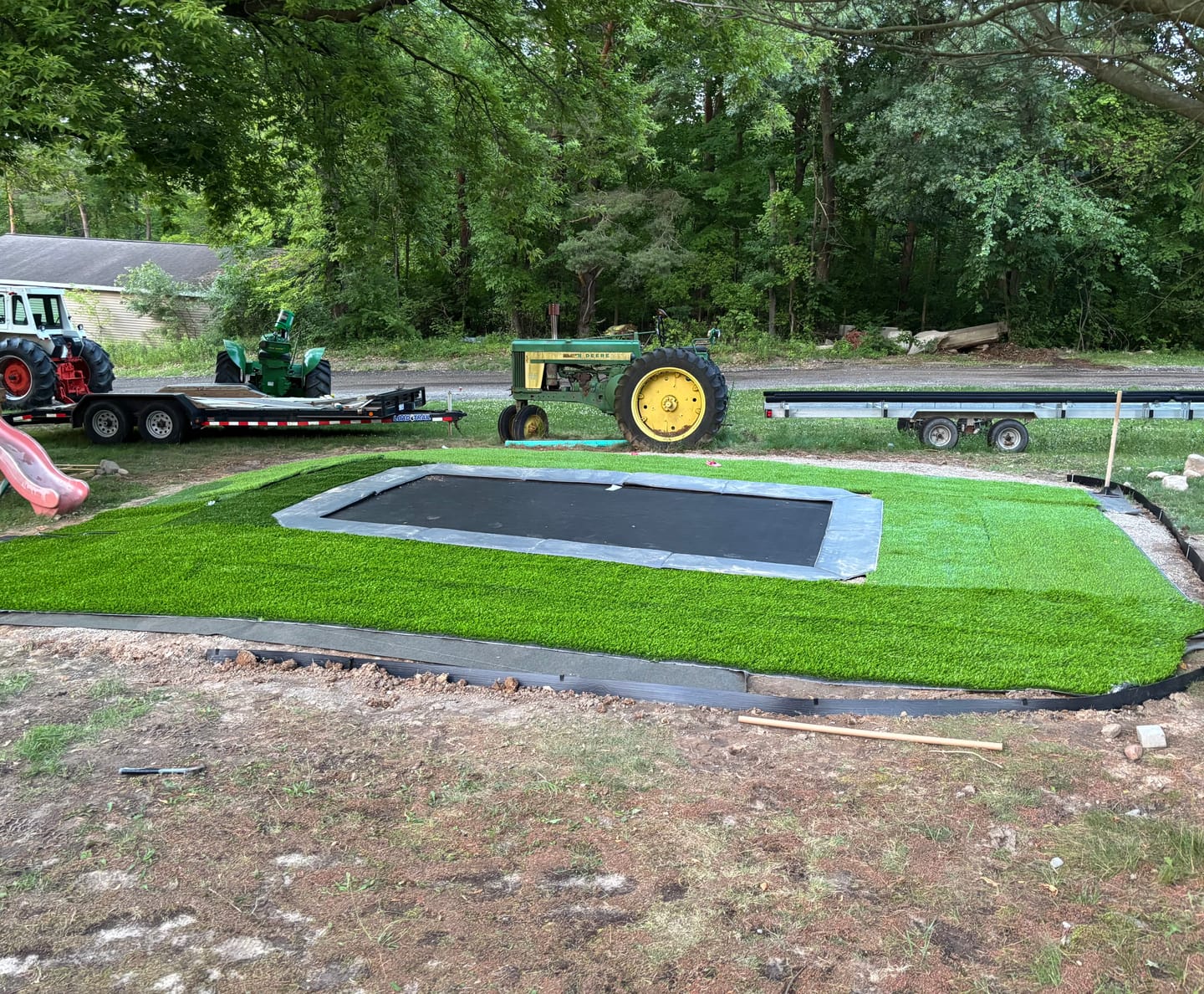 Customer photo review of Avyna Pro-Line Trampoline Cover