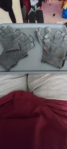 Customer photo review of Premium Onecompress™ Gloves