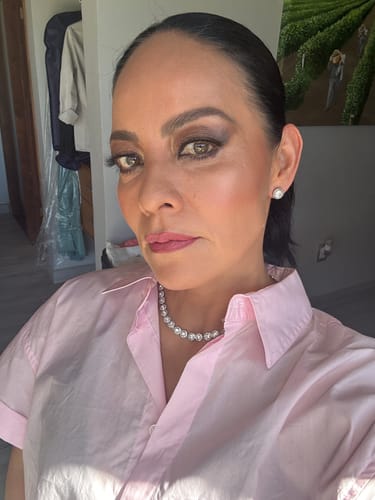 Customer photo review of ARETES PENDIENTES ANGELIC SWAROVSKI + KIT DE REGALO