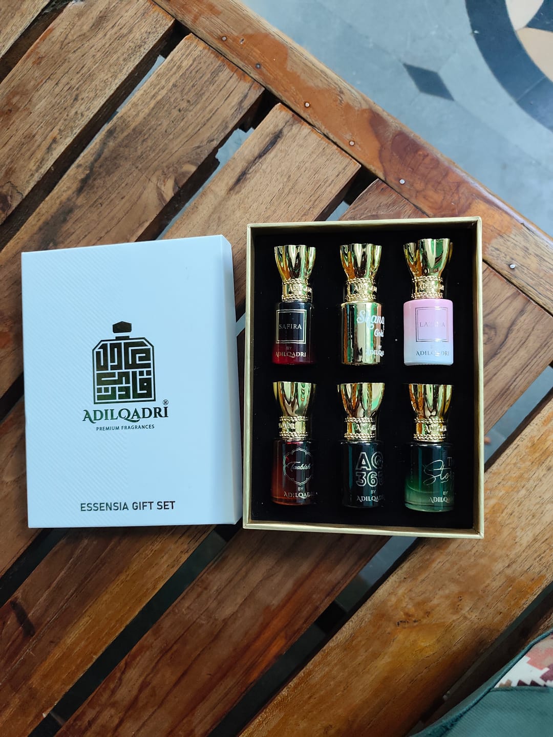 Customer photo review of Essensia Luxury Attar Perfume Gift Set (6 x 5.5Ml)