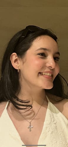 Customer photo review of Oro 14k Primera Perforacion