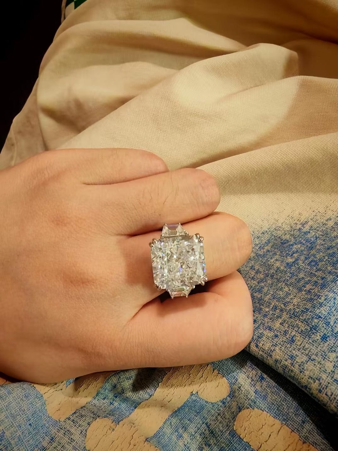 Customer photo review of S925 6.5/12.0 Ct Radiant Cut Crushed Ice Simulated Diamond Three-Stone Engagement Travel Ring