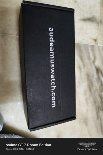 Customer photo review of Cleo Square Framed Sunglasses
