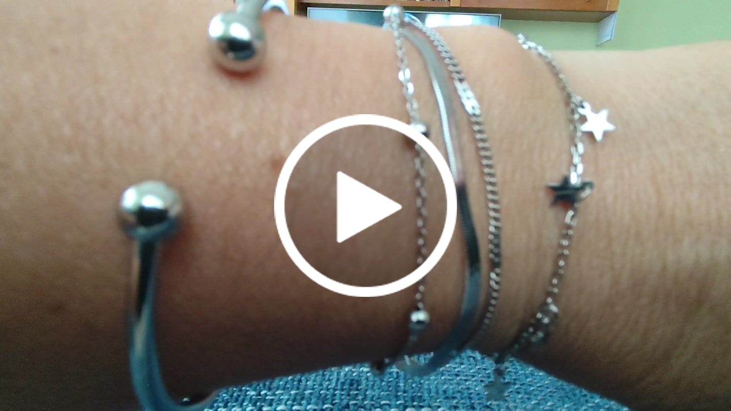 Customer video review of Pulsera Petra
