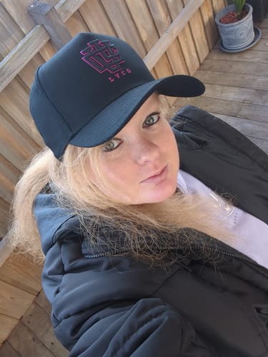 Customer photo review of [LIMITED EDITION] BLACK DARK KNIGHT A-FRAME LVCO SNAPBACK