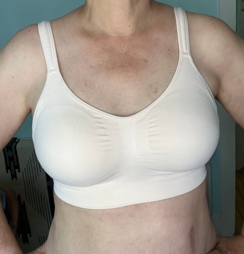 Customer photo review of HuggerARIA