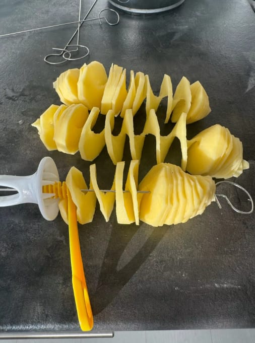 Customer photo review of Vegetable Tornado Spiral Cutter