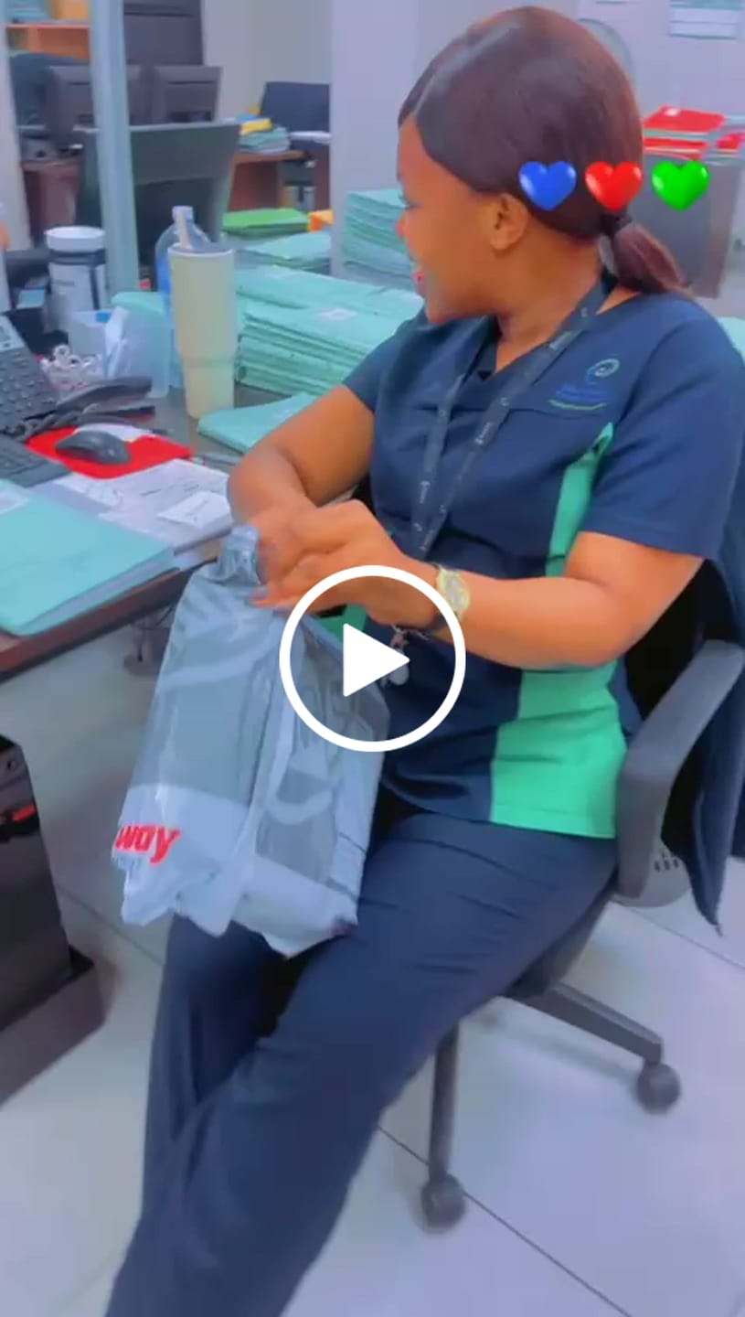 Customer video review of Cambodian 13x4 Straight Wig - 4/27