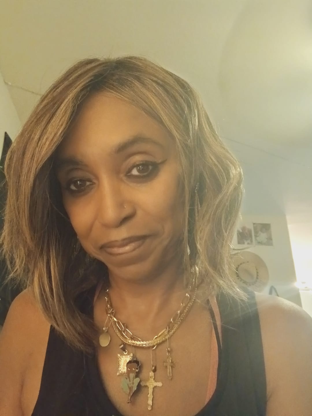 Customer photo review of SEASIDE SUNSET - Walnut Fudge