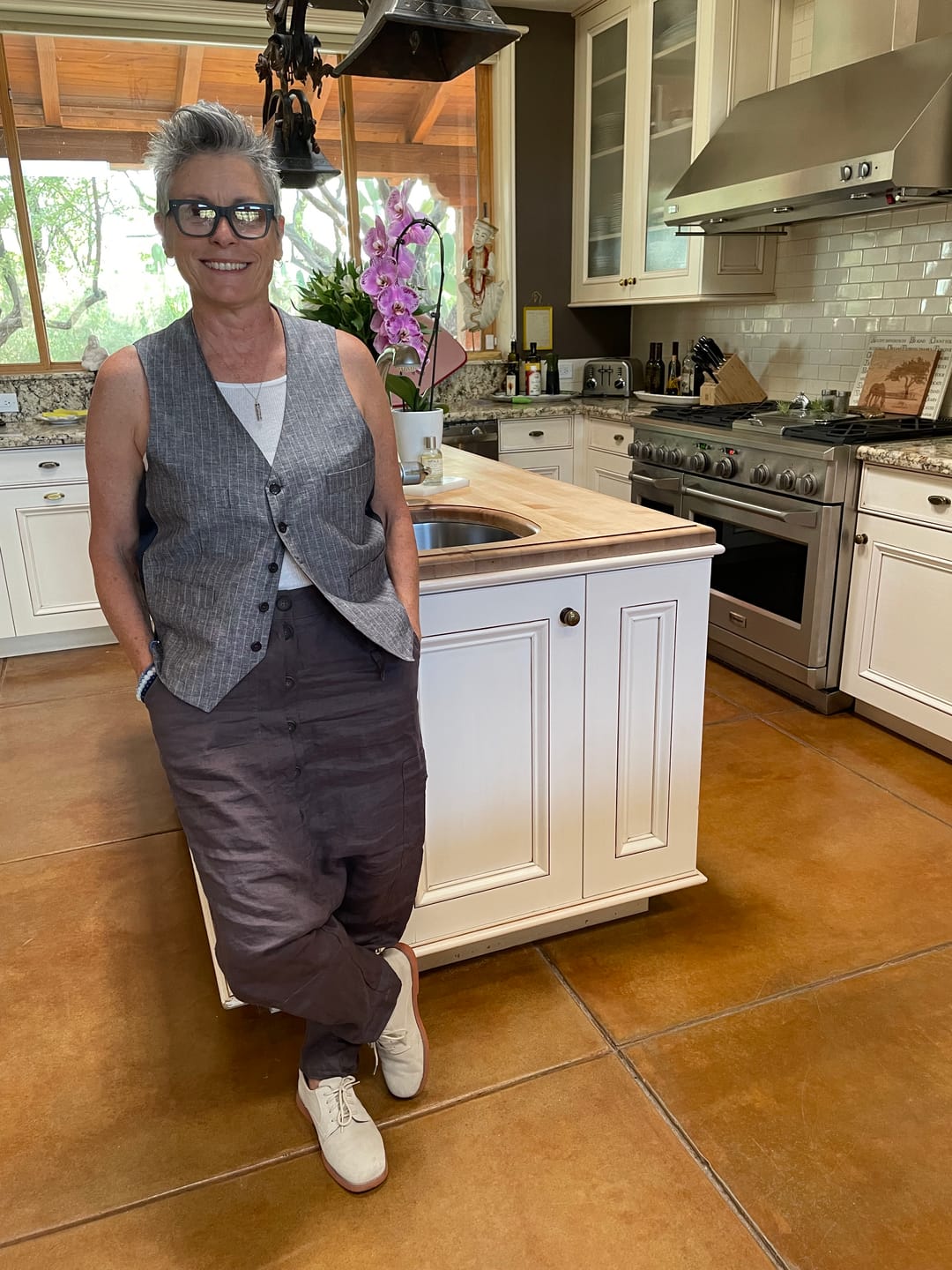 Customer photo review of Sustainable Linen Drop-Crotch Women's Pants