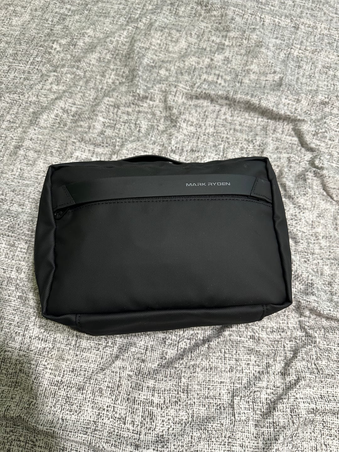 Customer photo review of Compact Size and Large Capacity Multi-Layer Paged Washbag