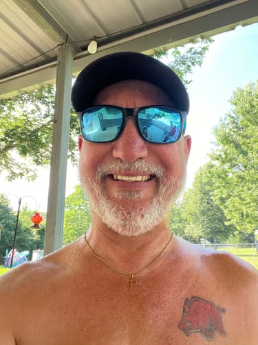 Customer photo review of CROSS CHAIN | 18K Gold