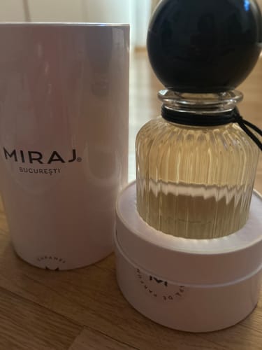 Customer photo review of Miraj Caramel