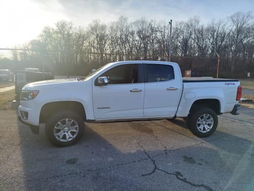 Customer photo review of Steel 3" Front 2" Rear Full Lift Kit For 2015-2022 Chevy Colorado GMC Canyon 2WD 4WD