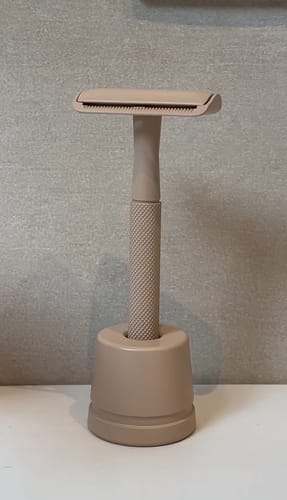 Customer photo review of The Sofie Shave